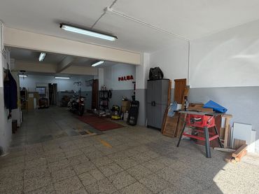 Local comercial en venda a Salut - Lloreda