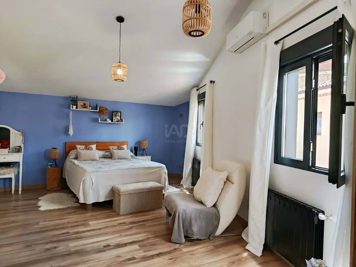 Bedroom of Houses for sale in Meco  with Air Conditioner, Heating and Terrace