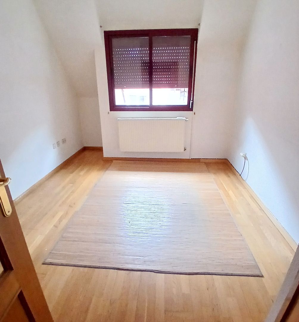 Bedroom of Flat to rent in Collado Villalba  with Air Conditioner, Heating and Parquet flooring