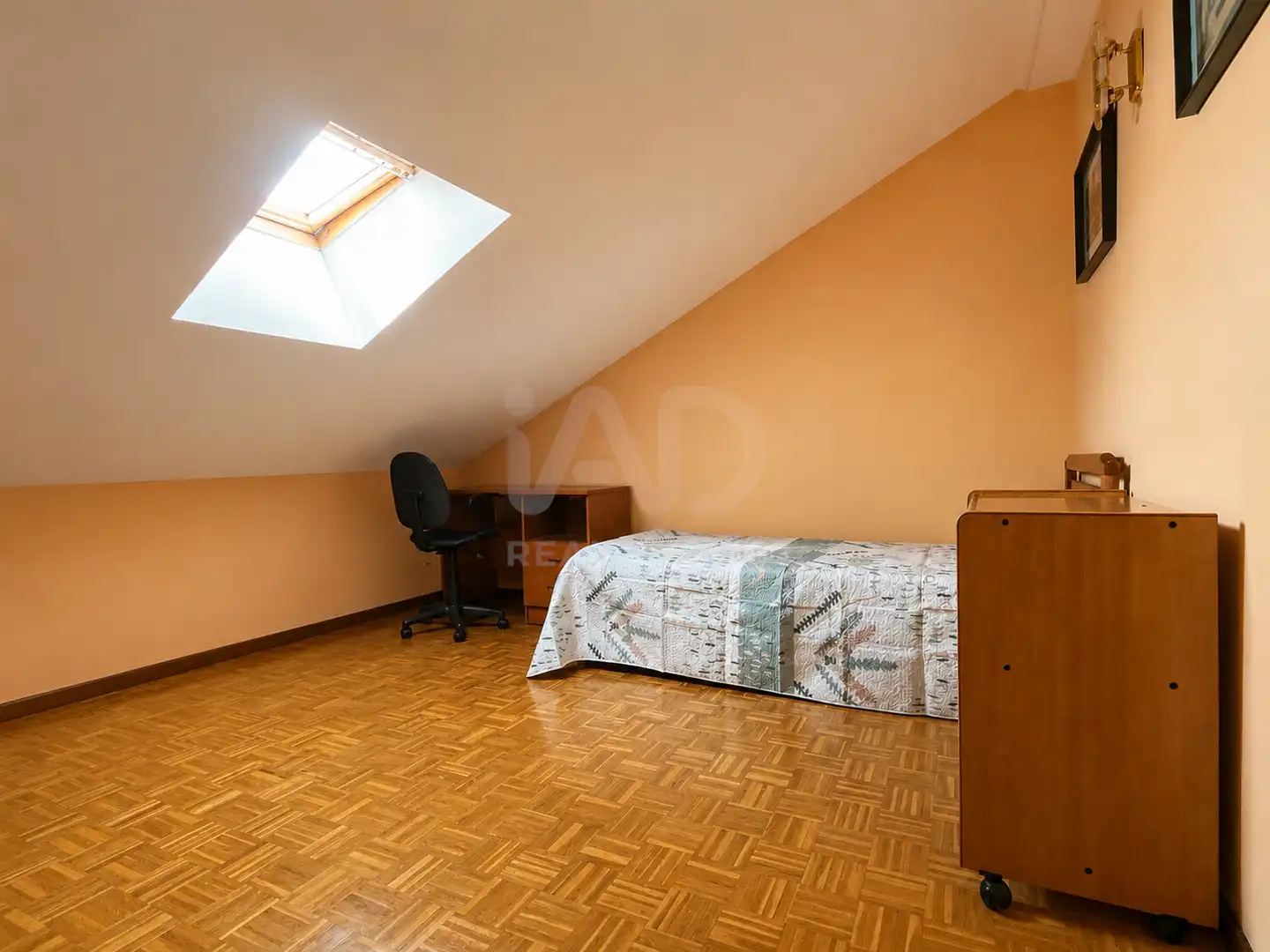 Habitación de Casa o chalet en venta en Burgos con Calefacción