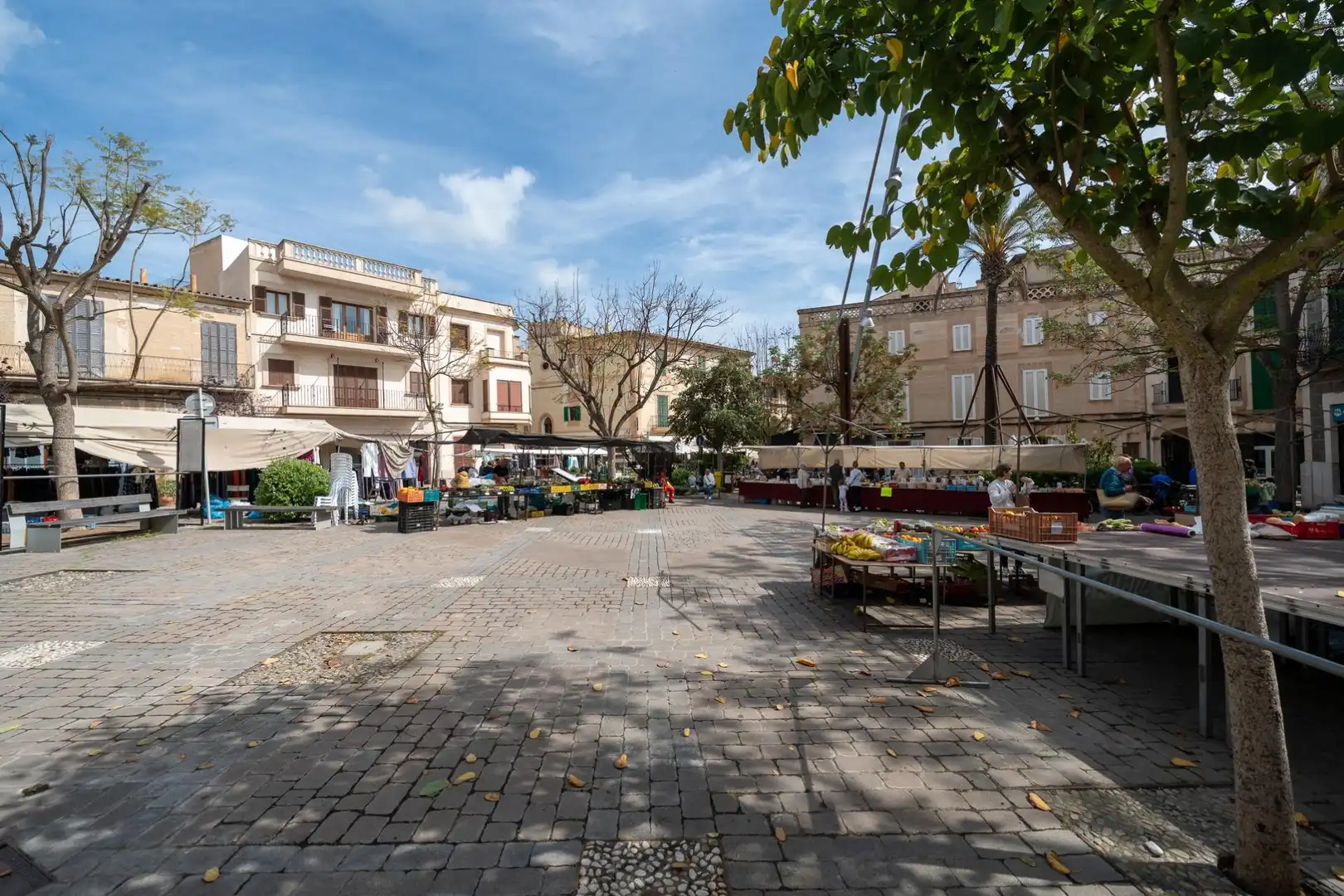 Vista exterior de Àtic en venda en Porreres amb Aire condicionat, Calefacció i Jardí privat