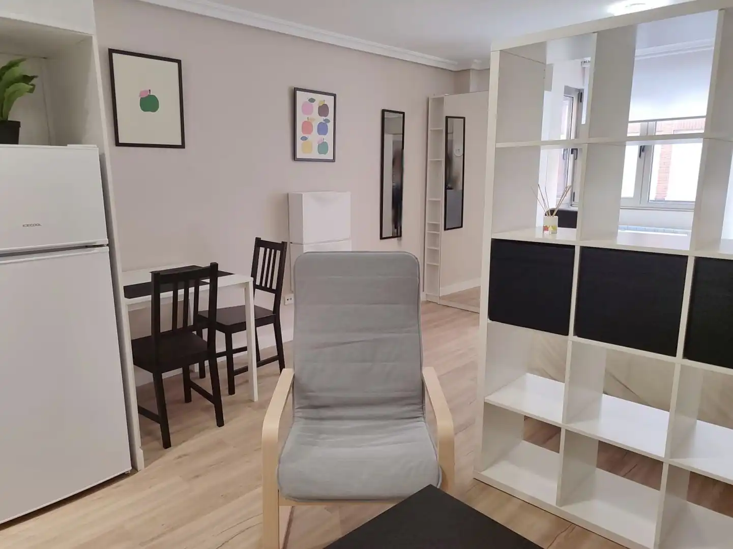 Living room of Flat for rent in Oviedo 