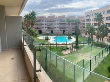 Appartement avec piscine à louer à Avenida Sta. María de Trassierra