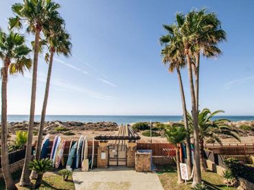 Baixos amb piscina de lloguer a Río Real - Los Monteros