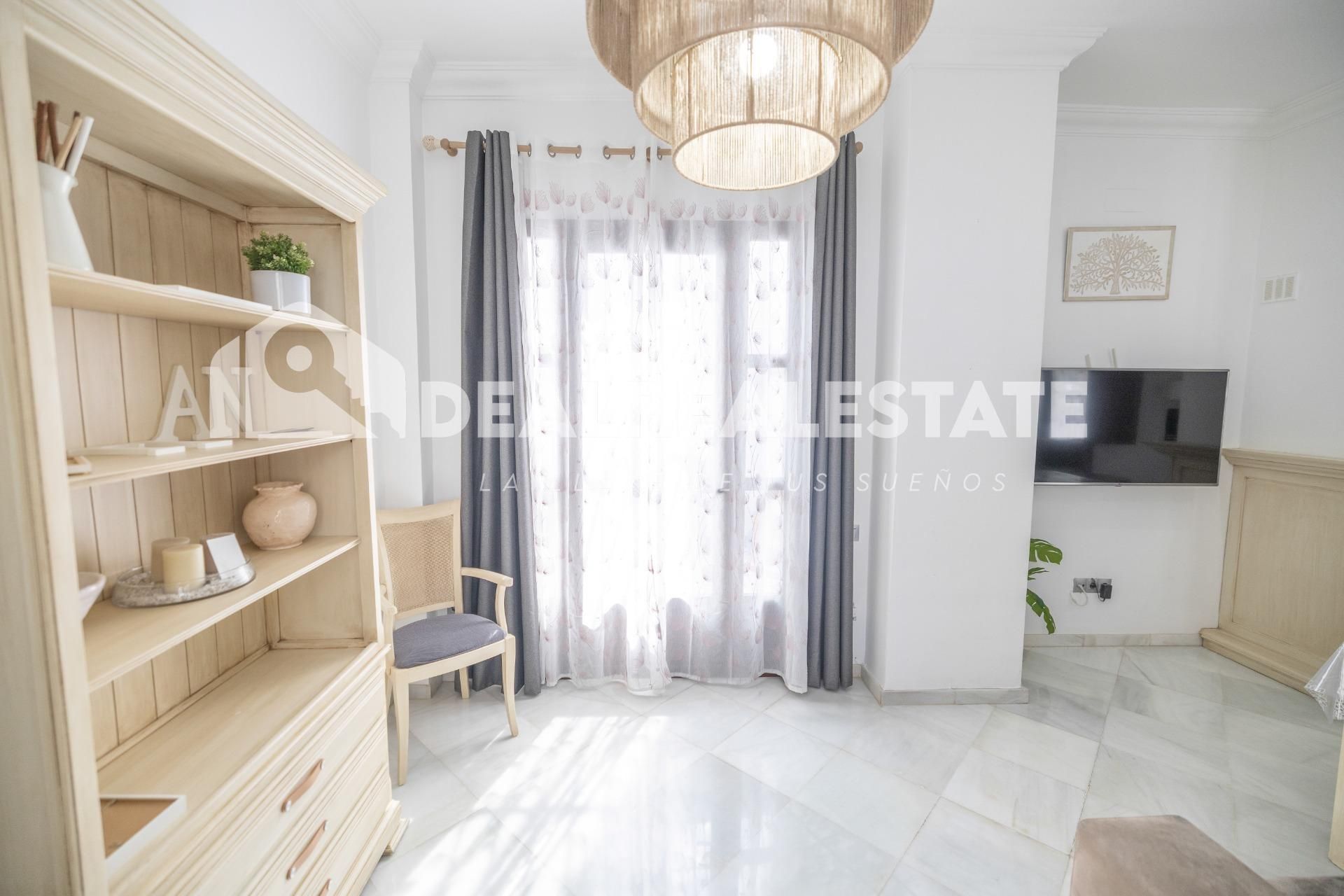 Vista exterior de Casa o chalet en venta en Alcalá del Río con Aire acondicionado, Calefacción y Jardín privado