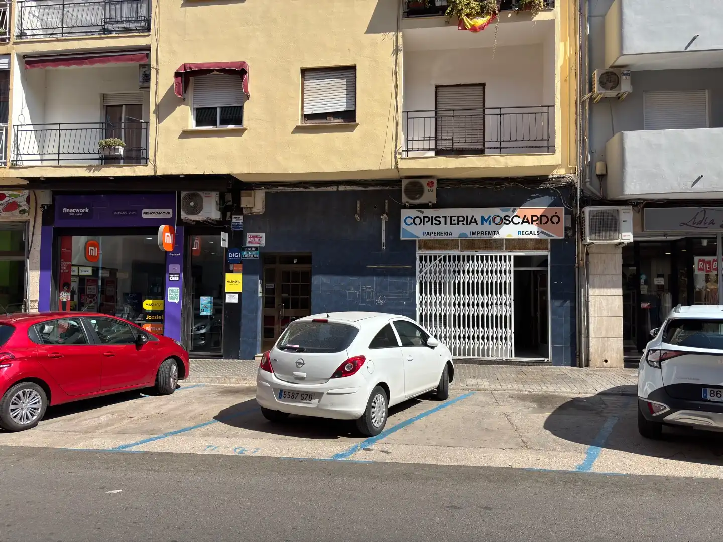 Gewerbefläche zur Miete in Carrer Camí dos Molins 3