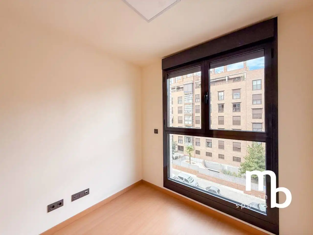 Balcony of Flat for rent in Madrid  with Air Conditioner, Heating and Swimming Pool