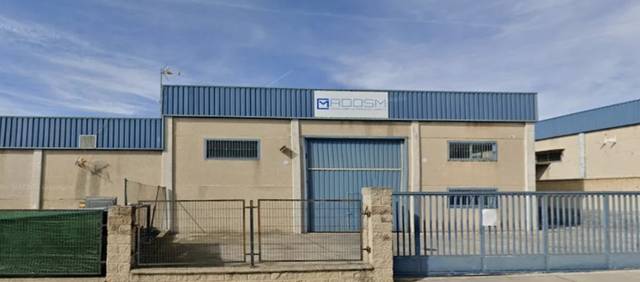 Nave industrial en Venta en Calle Tejo en Serranillos del Valle