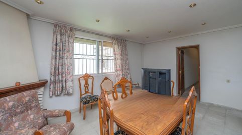 Foto 4 de Casa adosada en venta en Av. País Valenciano, Albatera, Alicante