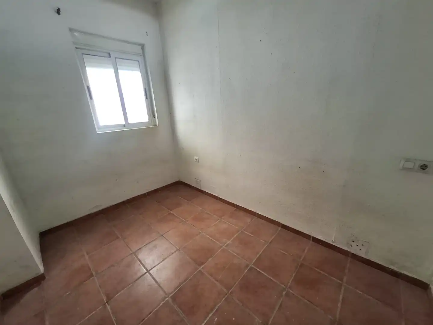 Dormitori de Casa adosada en venda en Valencia amb Terrassa i Balcó
