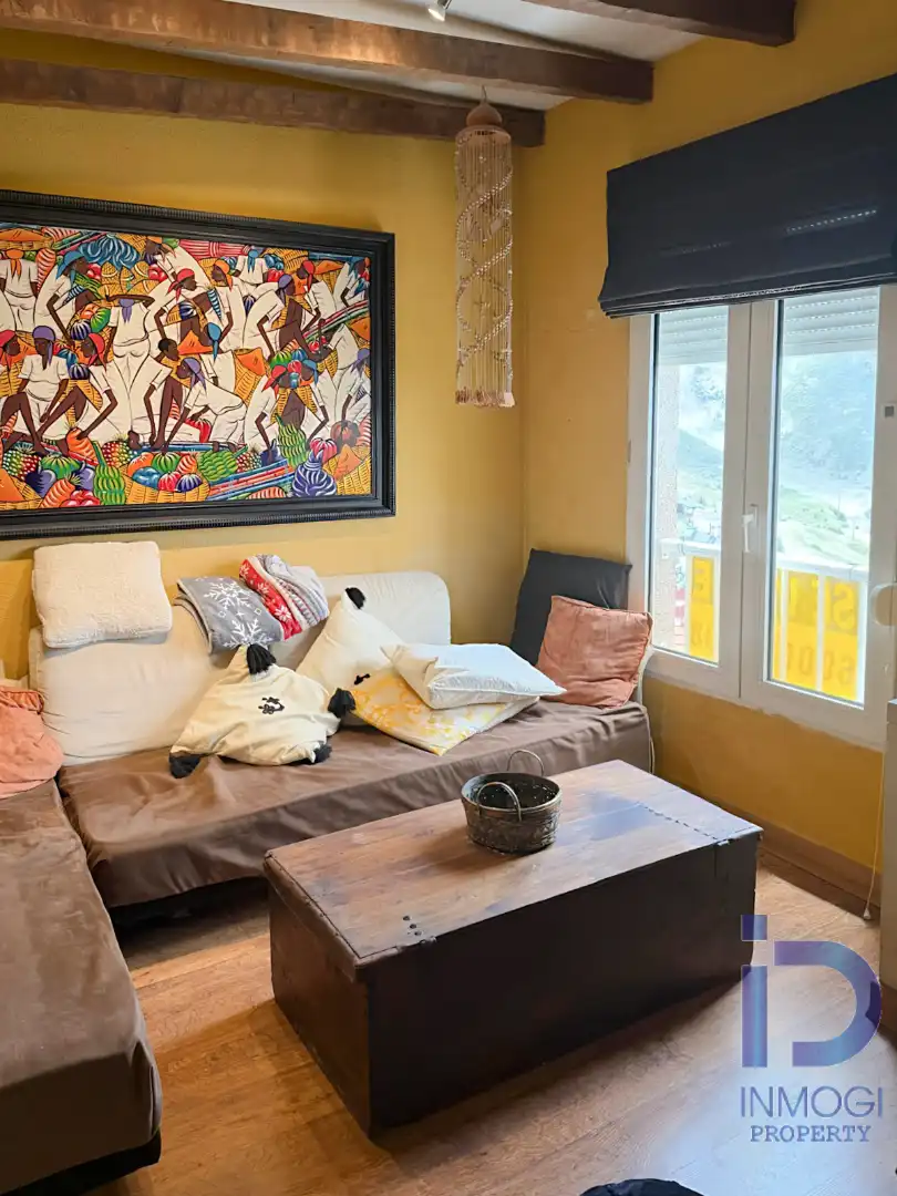 Apartment with lift for sale in Urbanización Sol y Nieve 109, imagen 3