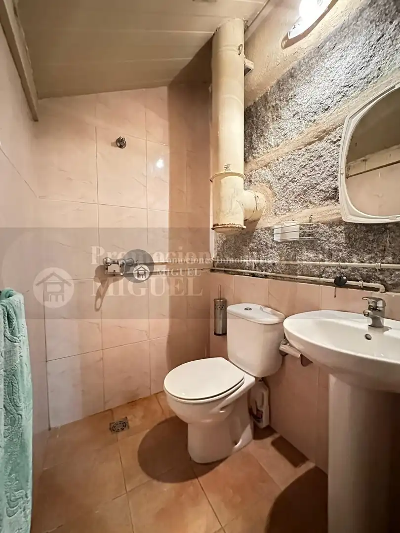 Baño de Casa o chalet en venta en Verín con Calefacción, Terraza y Amueblado