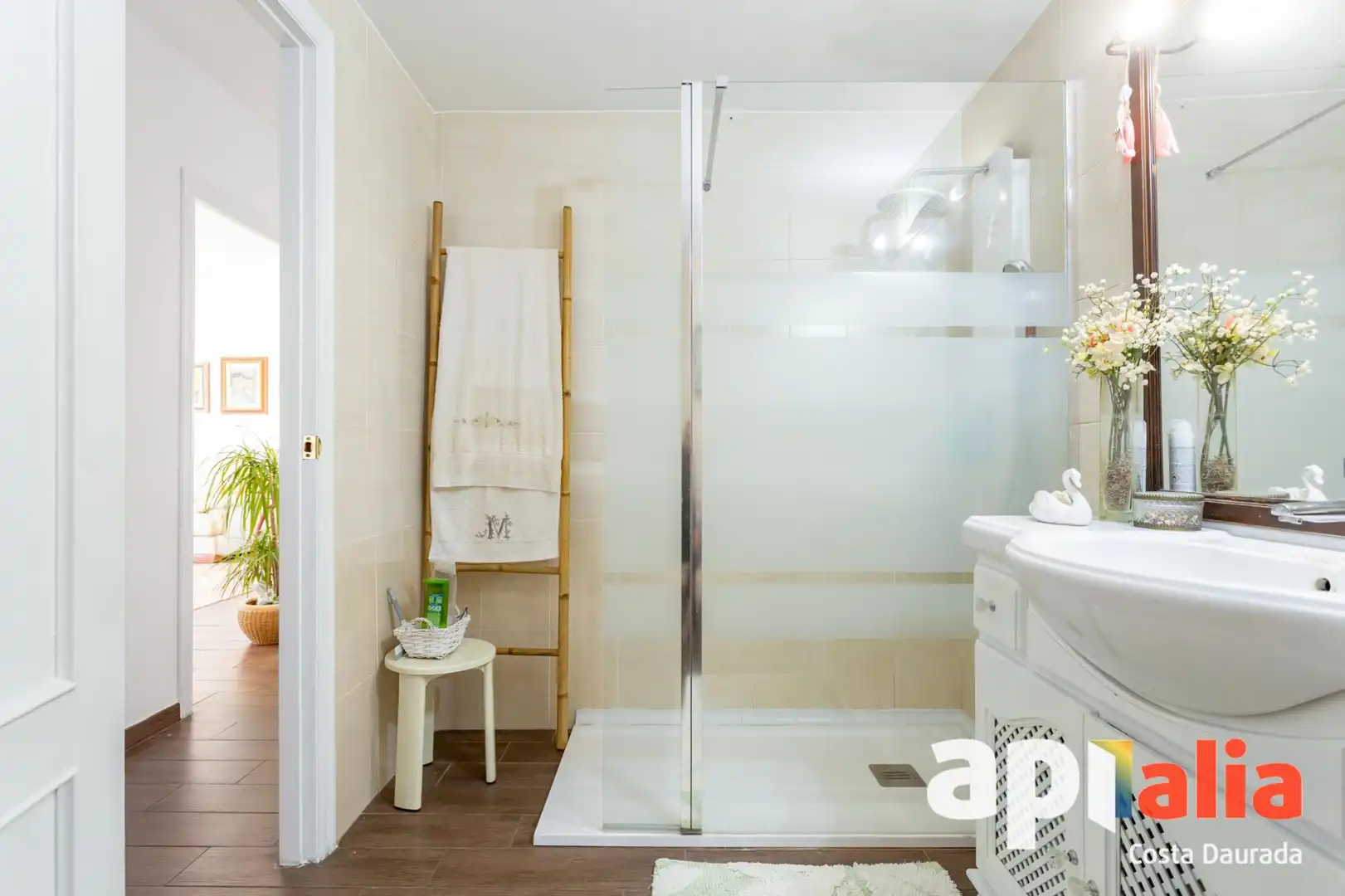 Baño de Piso en venta en Vandellòs i l'Hospitalet de l'Infant con Terraza