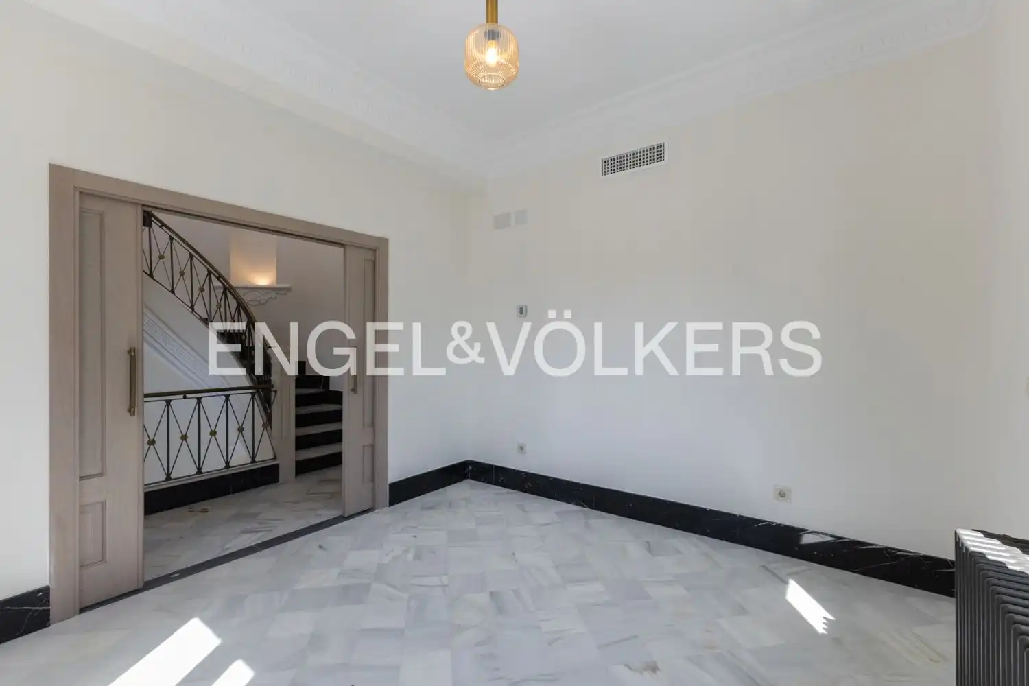 Casa o xalet de lloguer a Avinguda Acàcies, Campolivar