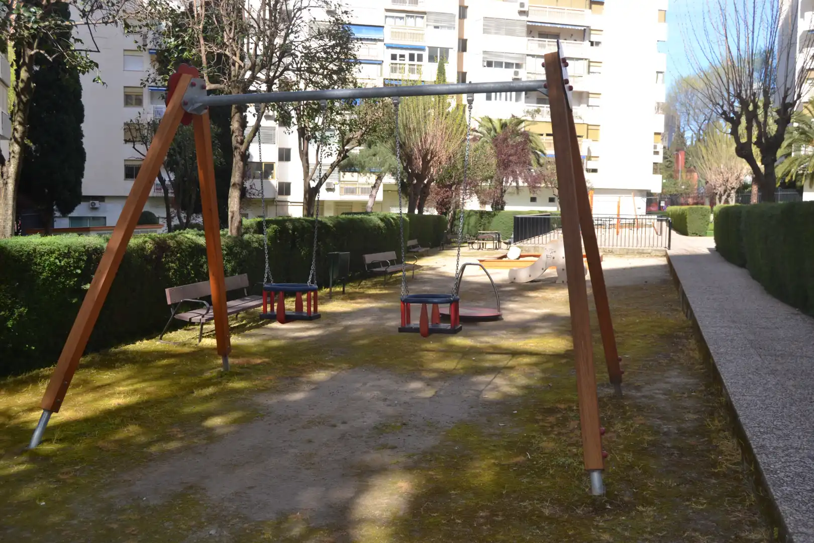 Parking de Piso en venta en Madrid con Calefacción, Jardín privado y Parquet