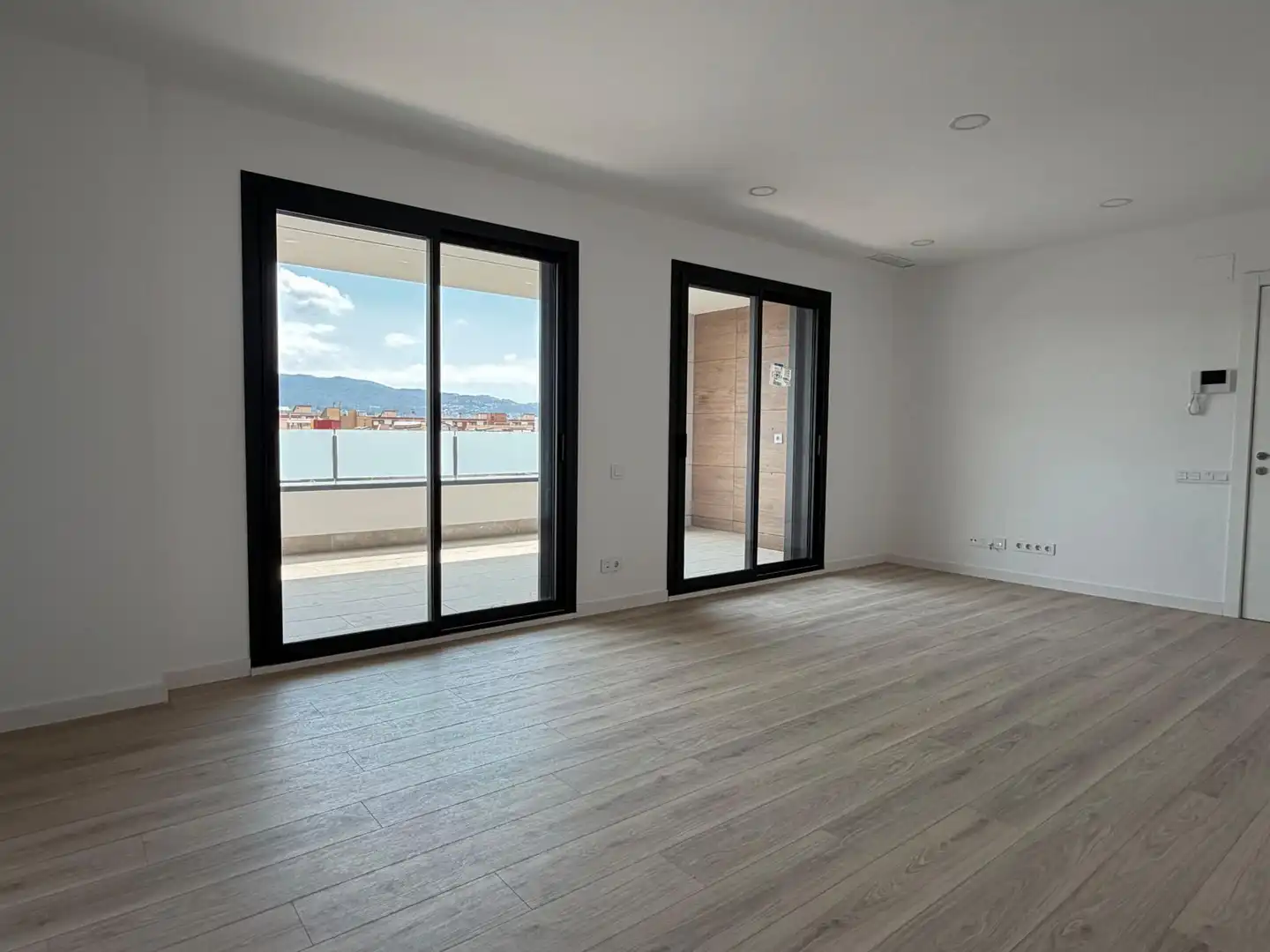 Sala d'estar de Pis de lloguer en Mollet del Vallès amb Aire condicionat, Calefacció i Parquet