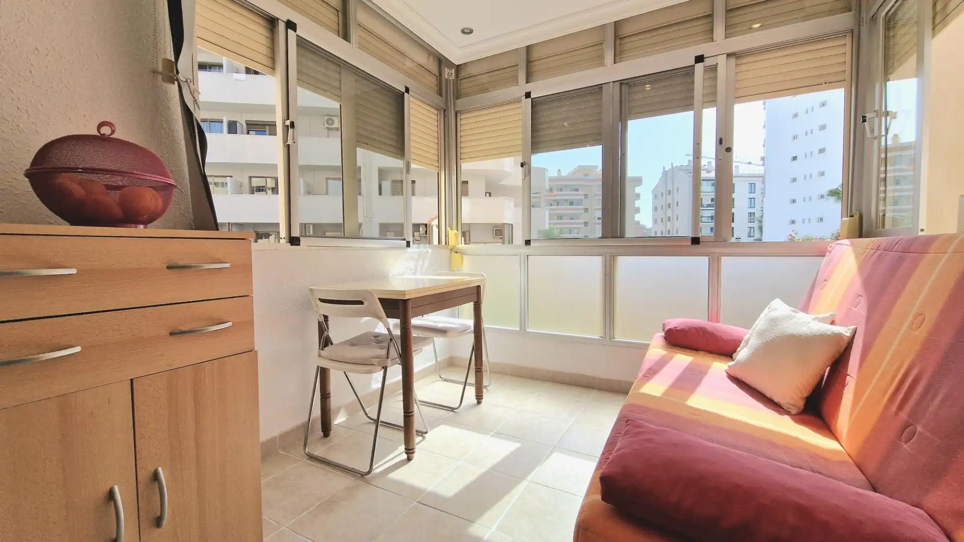 Terrassa de Estudi en venda en Fuengirola amb Aire condicionat, Calefacció i Jardí privat