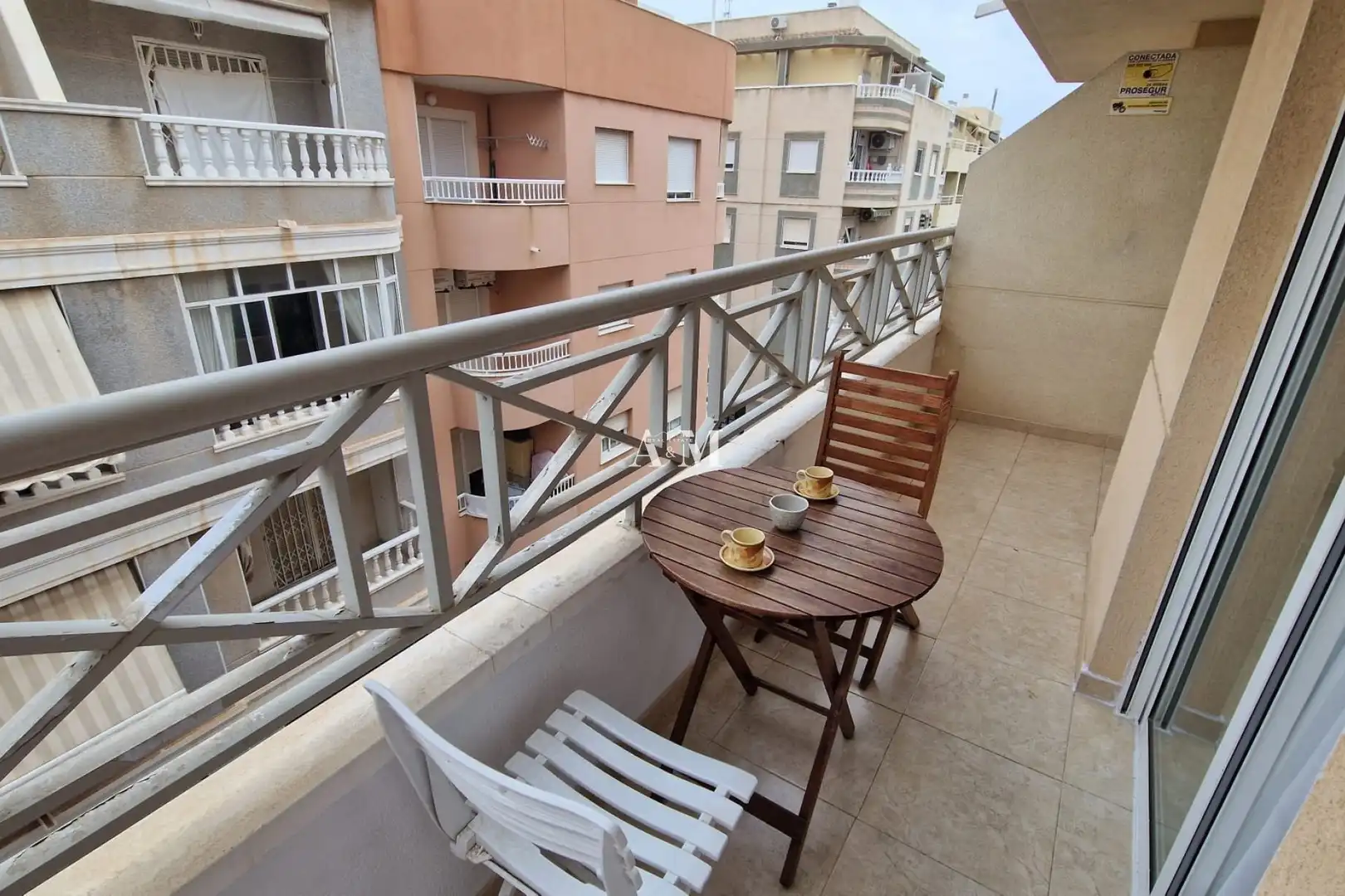 Terrasse von Wohnung zur Miete in Torrevieja mit Klimaanlage, Heizung und Terrasse