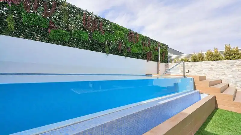 Swimming pool of Detached homes for rent in Marbella  with Air Conditioner, Heating and Private garden