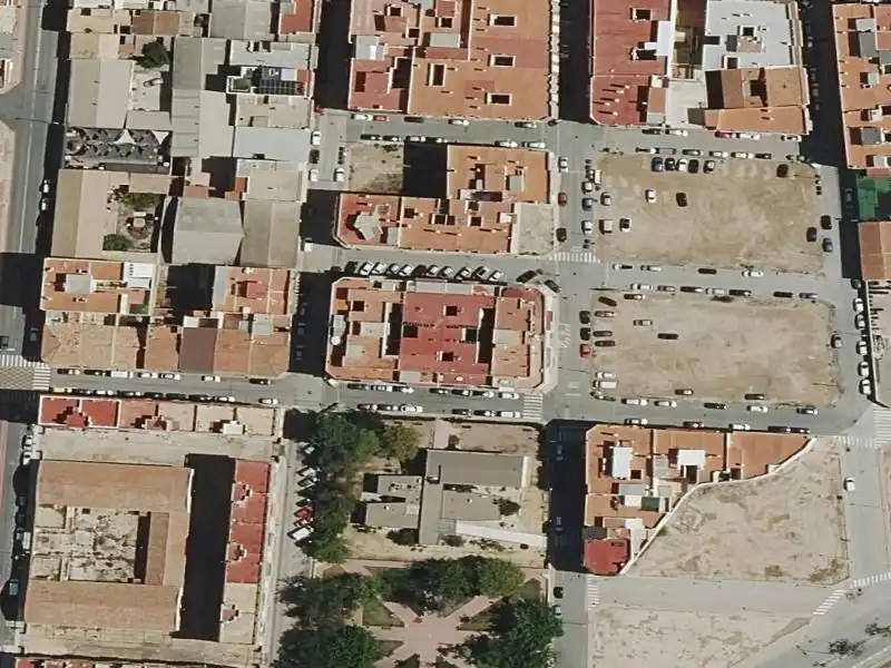 Pis en venda a PISO C/ HERMANOS QUINTERO, 13 - 1º 2 (NOVELDA)