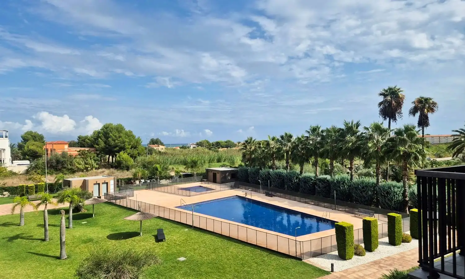 Apartment with pool for sale in Vell de Gandia 16