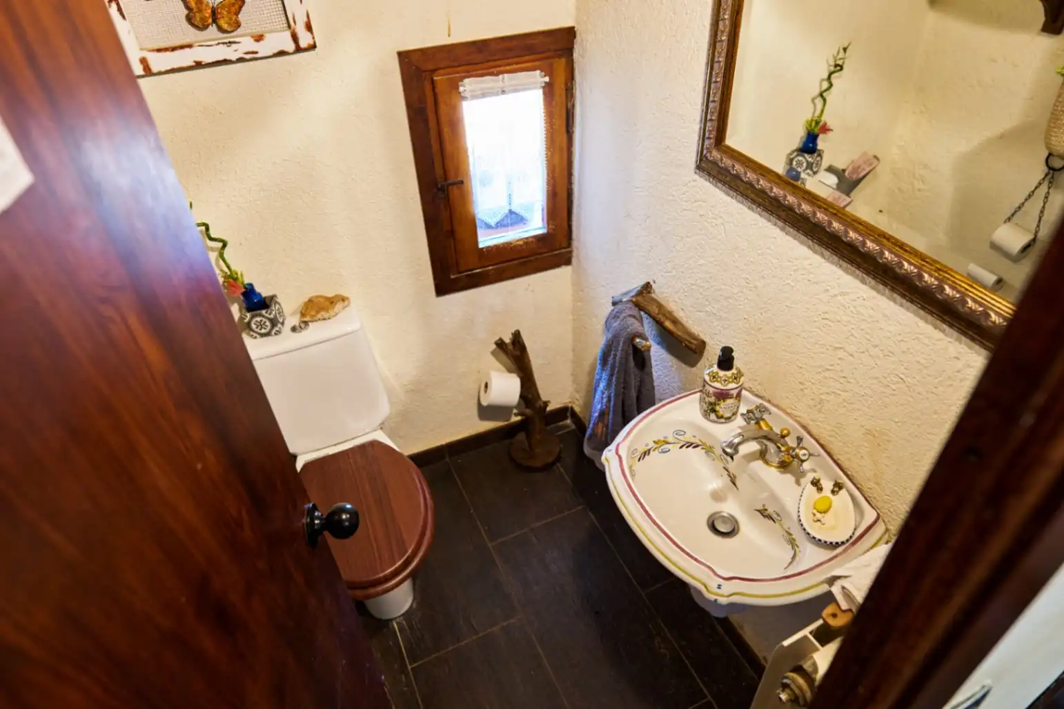 Bathroom of Country homes for sale in Santa Eulàlia de Ronçana  with Air Conditioner and Swimming Pool