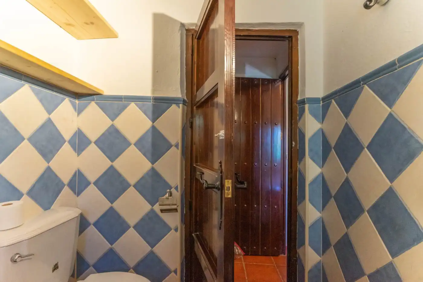 Bany de Casa o xalet en venda en Málaga amb Terrassa, Traster i Piscina