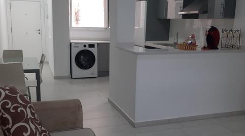 Foto 5 de Piso de alquiler en Bajadilla - Fuente Nueva, Cádiz