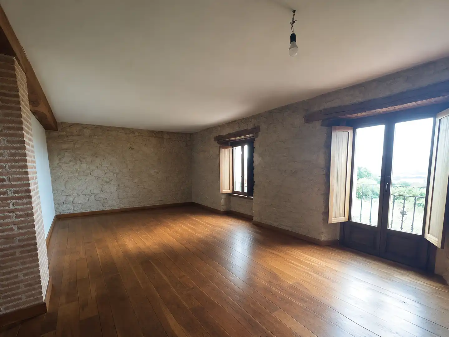 Sala de estar de Finca rústica en venta en Villarcayo de Merindad de Castilla la Vieja con Calefacción, Terraza y Amueblado