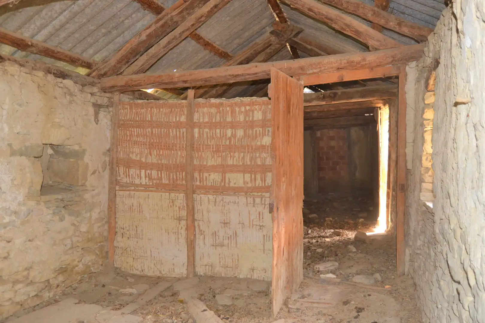 Country homes for sale in Sabiñánigo  with Private garden