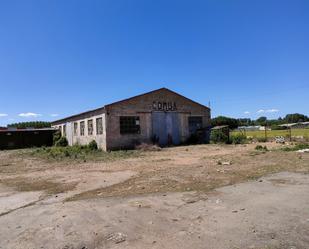 Vista exterior de Nau industrial en venda en Soto de la Vega