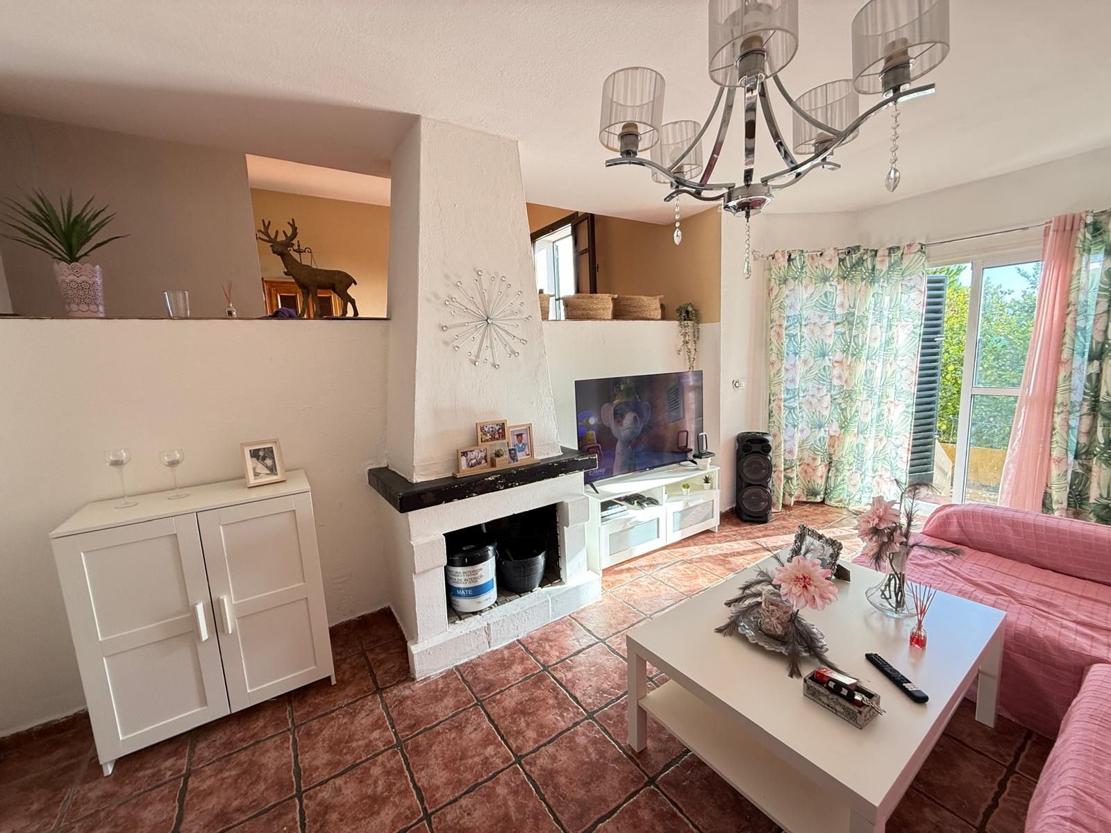 Living room of Single-family semi-detached for sale in San Roque