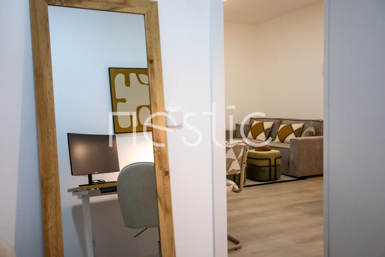 Habitación de Apartamento de alquiler en Madrid con Aire acondicionado, Calefacción y Amueblado
