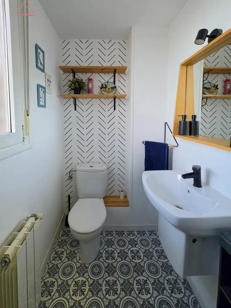 Badezimmer von Dachboden zur Miete in Madrid mit Klimaanlage, Heizung und Terrasse