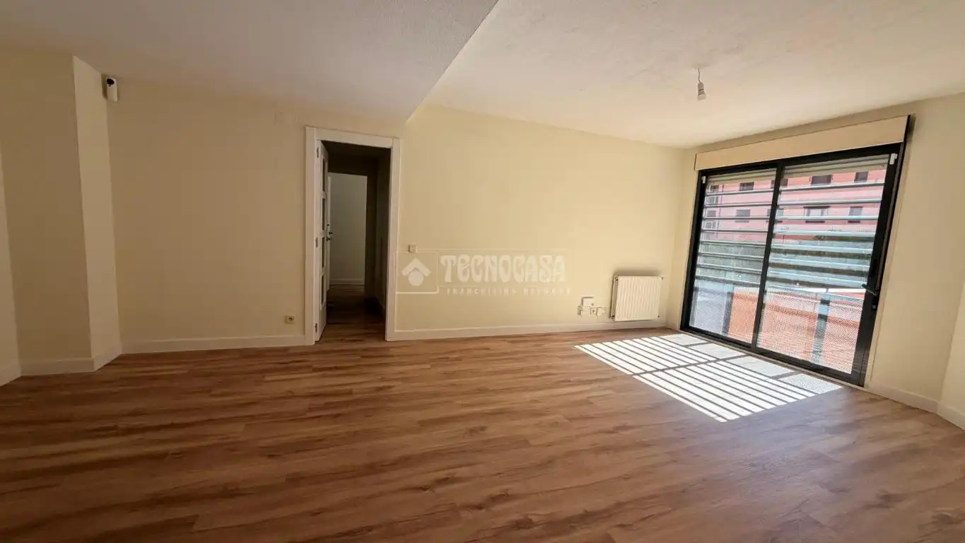 Habitación de Piso en venta en Madrid con Aire acondicionado, Calefacción y Trastero