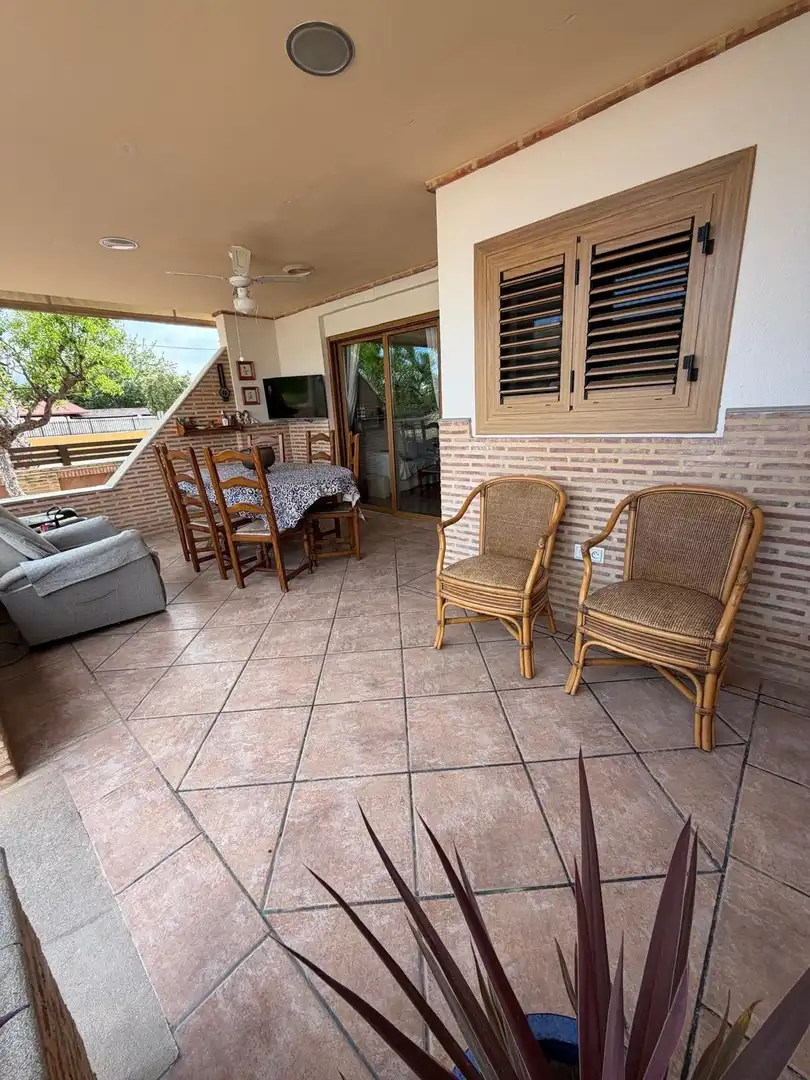 Terrassa de Casa o xalet de lloguer en Sagunto / Sagunt amb Aire condicionat, Jardí privat i Terrassa