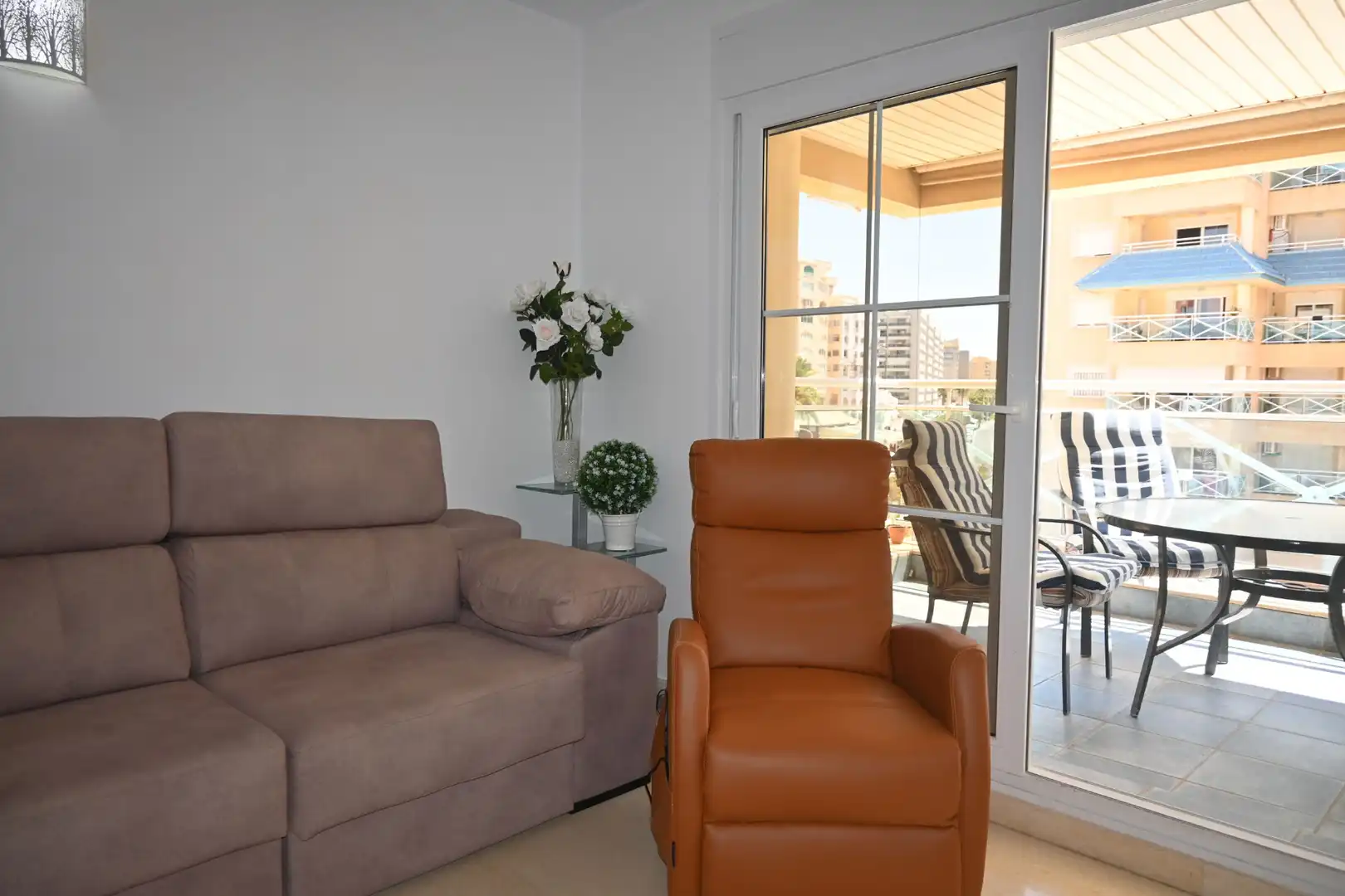 Sala d'estar de Apartament en venda en La Manga del Mar Menor amb Aire condicionat, Calefacció i Terrassa