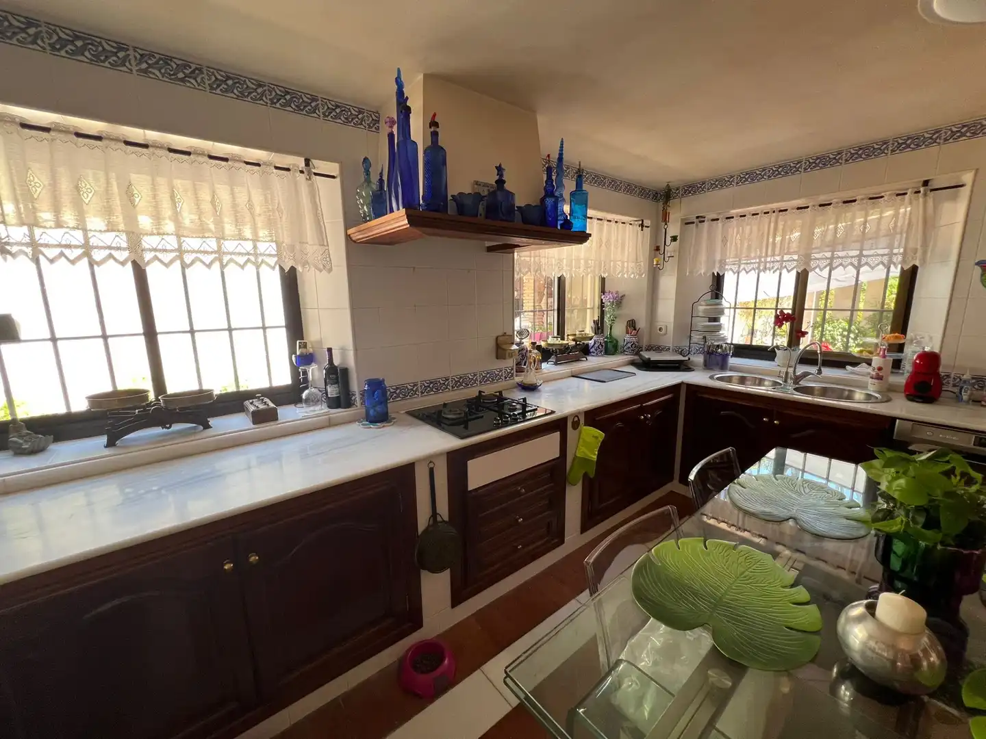 Kitchen of Houses for sale in Málaga  with Air Conditioner, Heating and Private garden