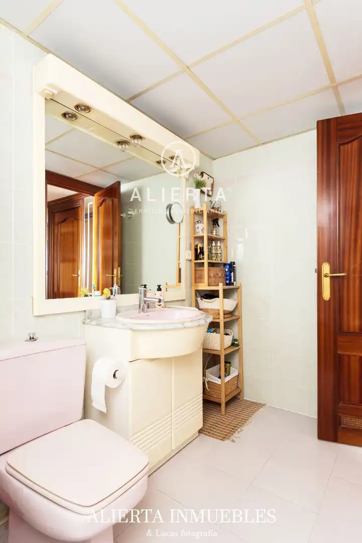Baño de Piso en venta en Zaragoza con Aire acondicionado, Calefacción y Terraza