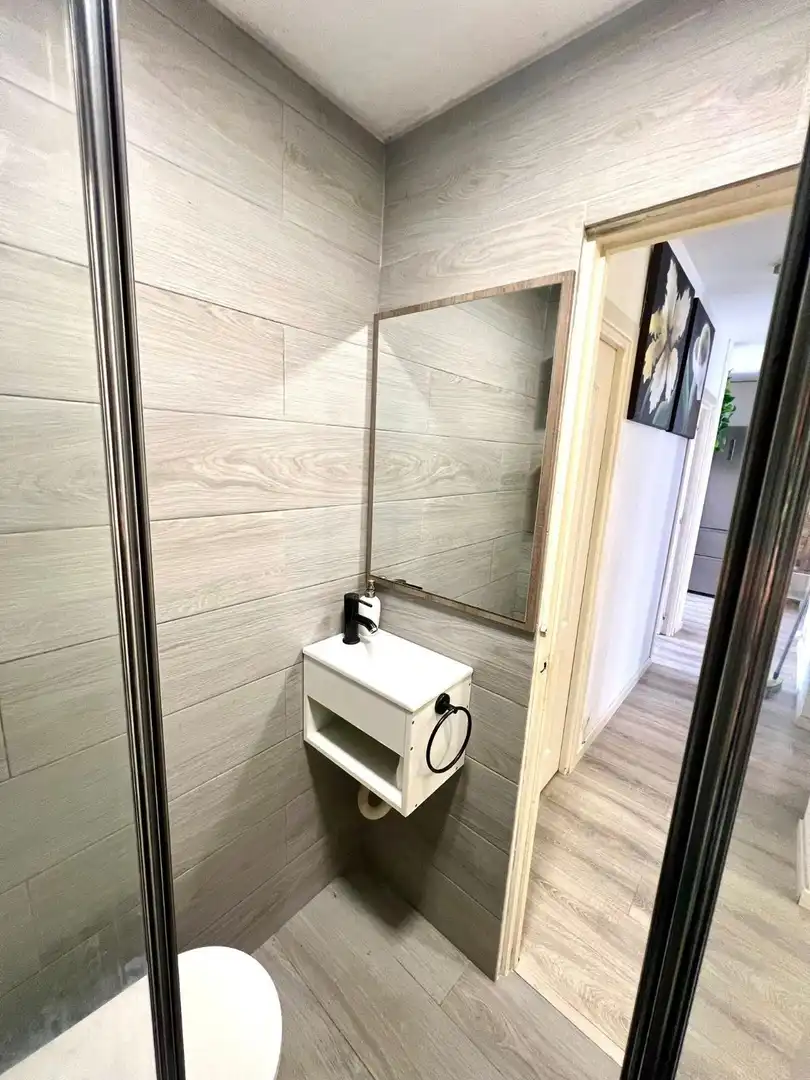 Baño de Apartamento en venta en La Manga del Mar Menor con Aire acondicionado, Terraza y Trastero