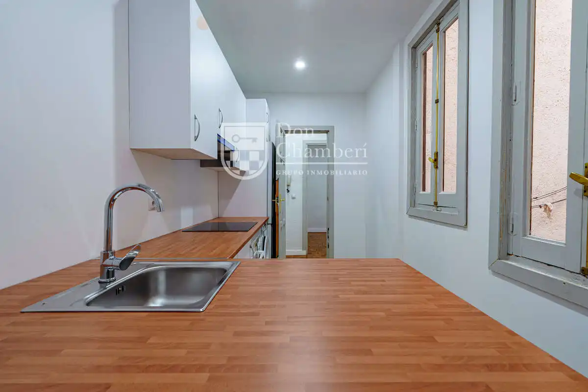 Küche von Wohnung zur Miete in Madrid
