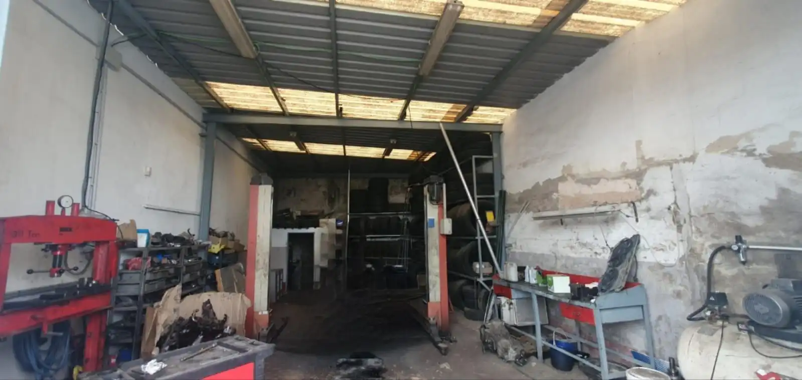 Industrial buildings for sale in Antequera