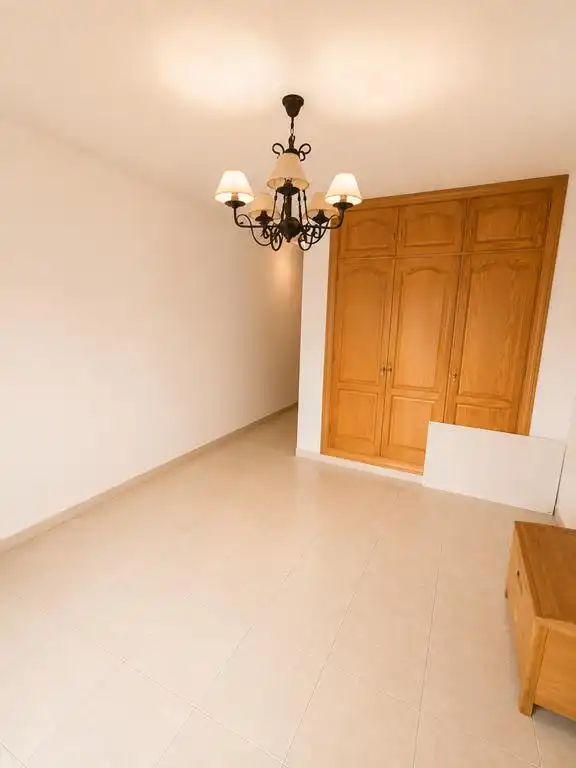 Piso en venta en Estepona con Terraza
