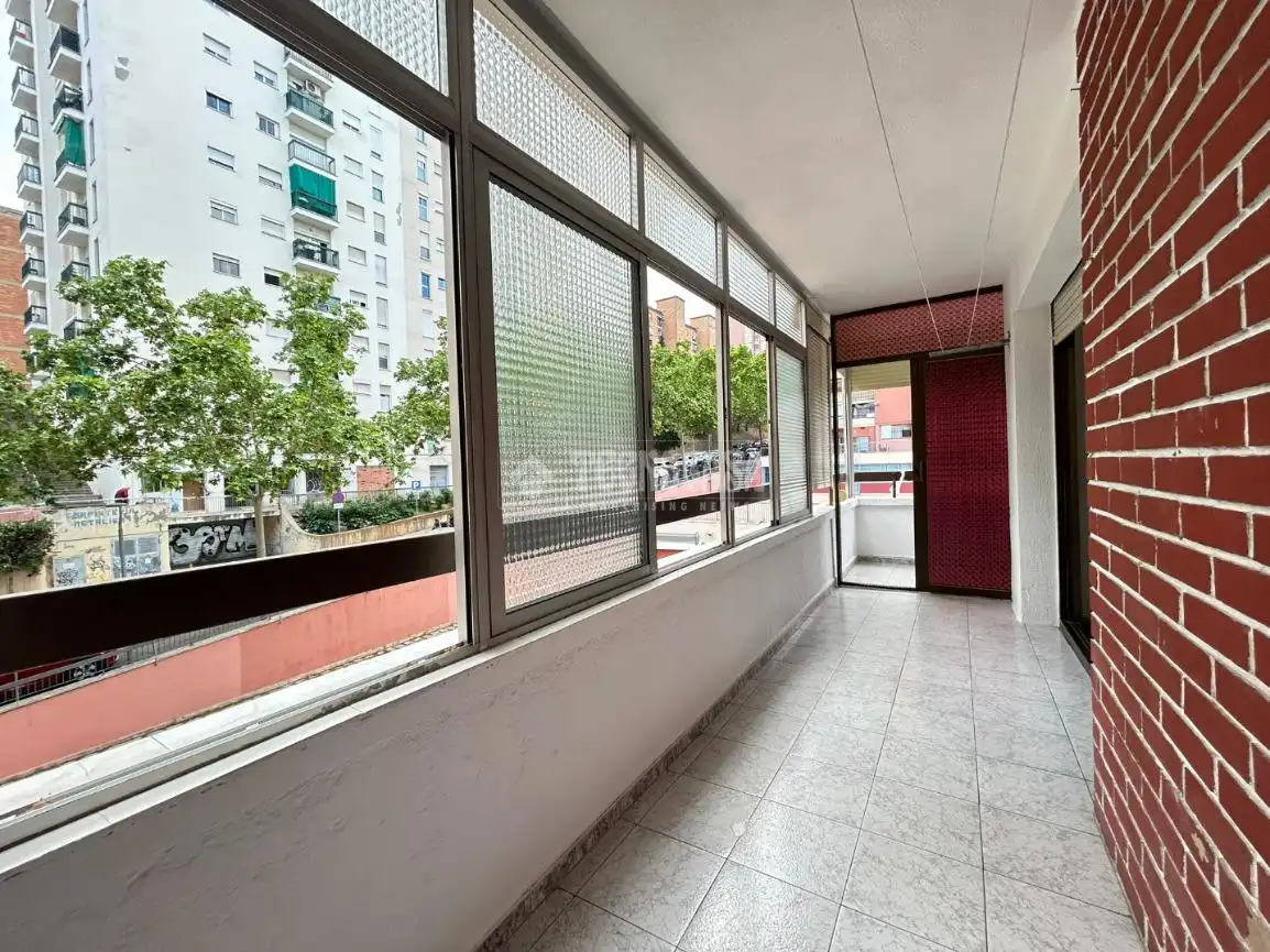 Pis en venda en L'Hospitalet de Llobregat amb Calefacció, Terrassa i Balcó
