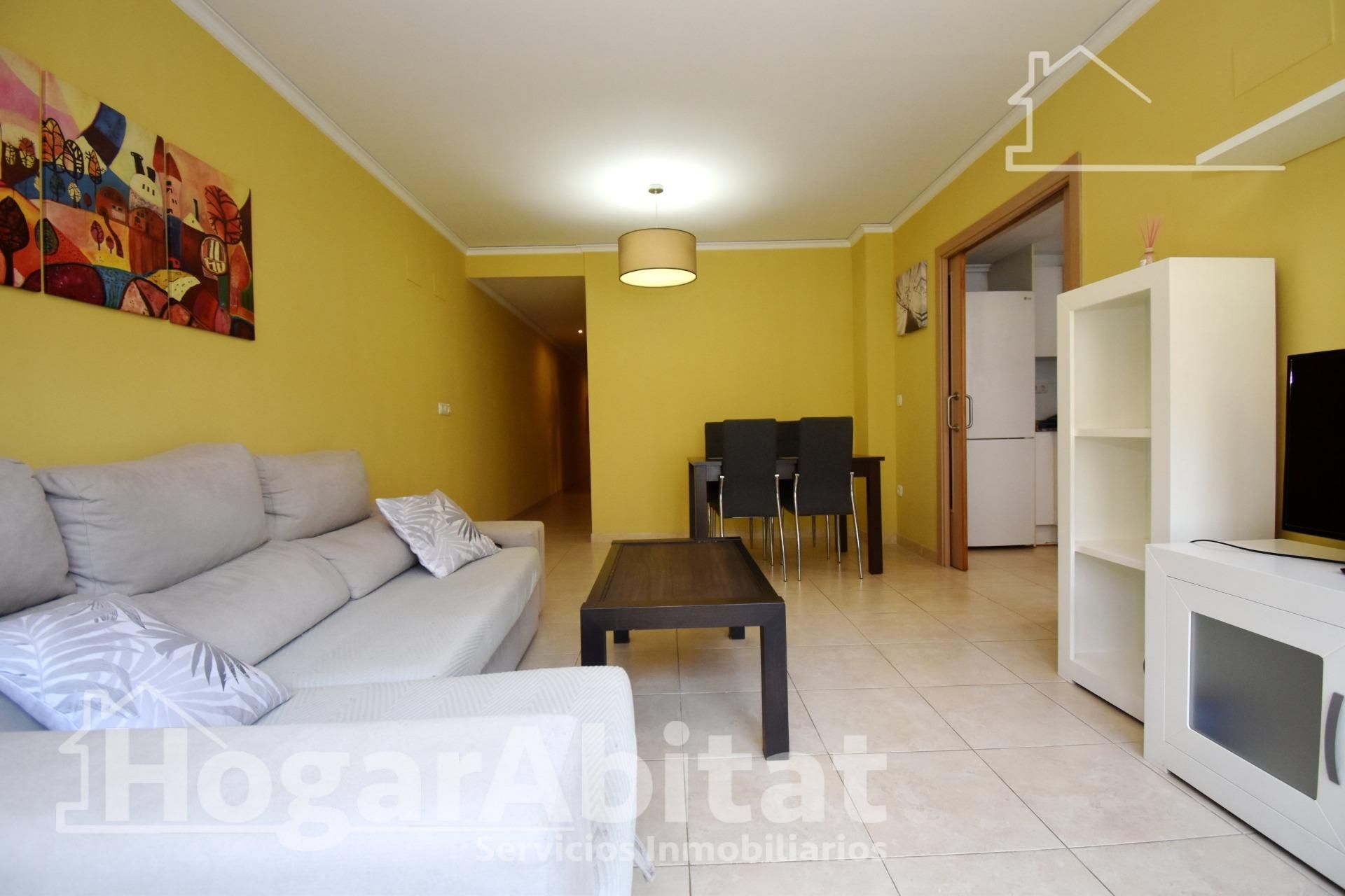 Living room of Flat for sale in Castellón de la Plana / Castelló de la Plana  with Air Conditioner, Heating and Storage room
