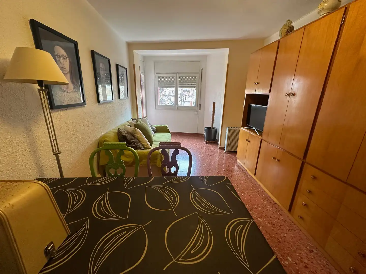 Sala de estar de Piso en venta en Santa Coloma de Gramenet con Calefacción, Amueblado y Horno
