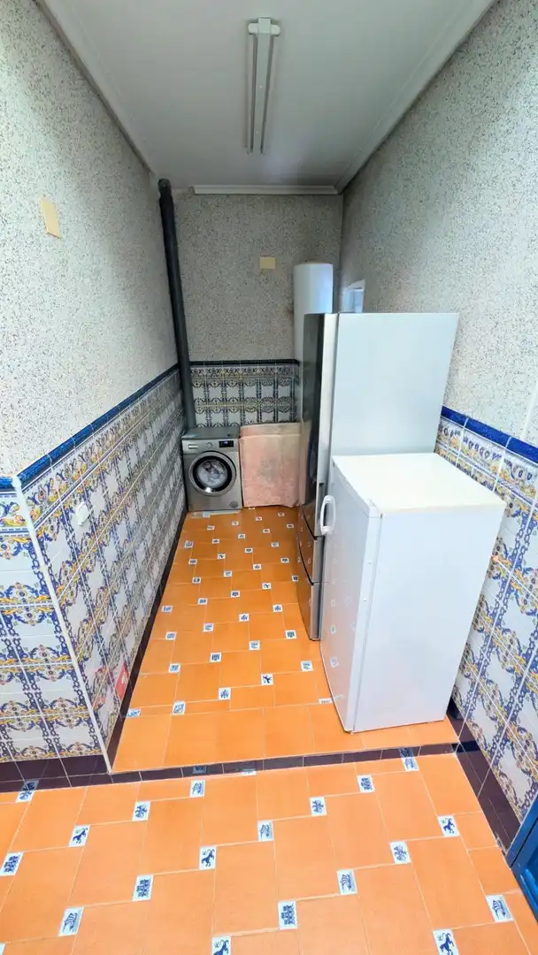 Cuina de Casa o xalet en venda en Elche / Elx amb Aire condicionat, Calefacció i Jardí privat