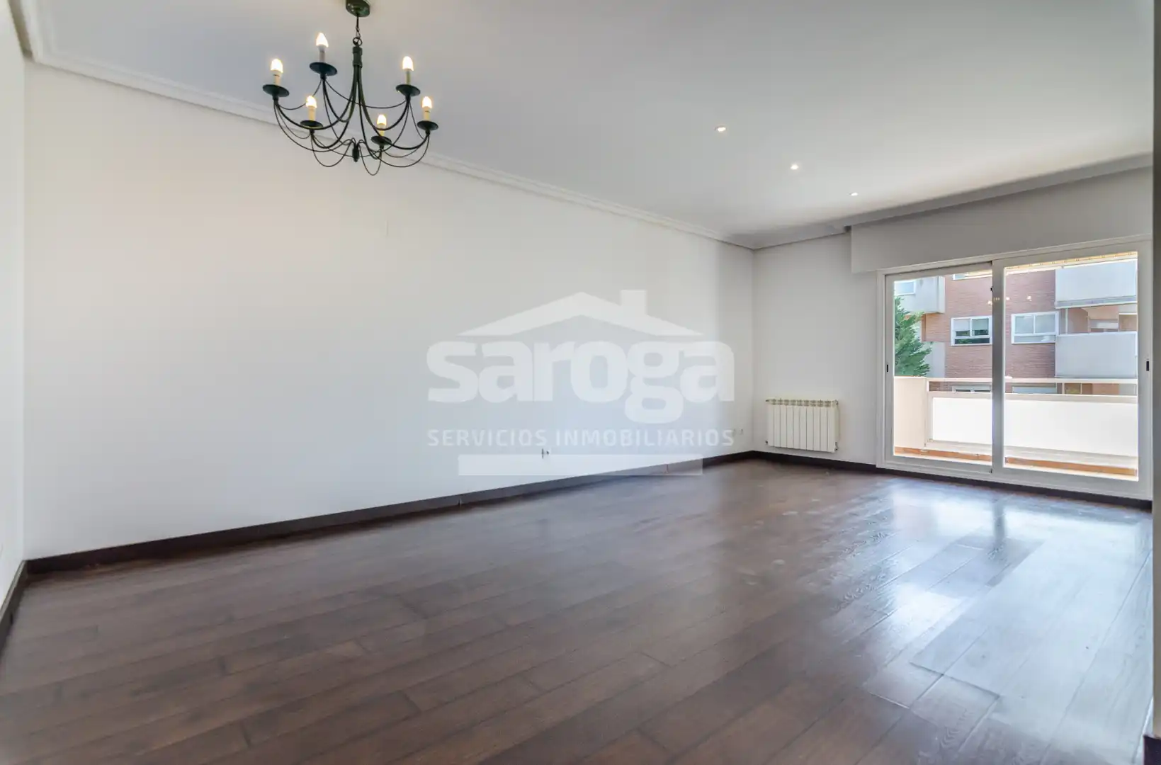 Sala d'estar de Pis en venda en Pozuelo de Alarcón amb Aire condicionat, Calefacció i Terrassa
