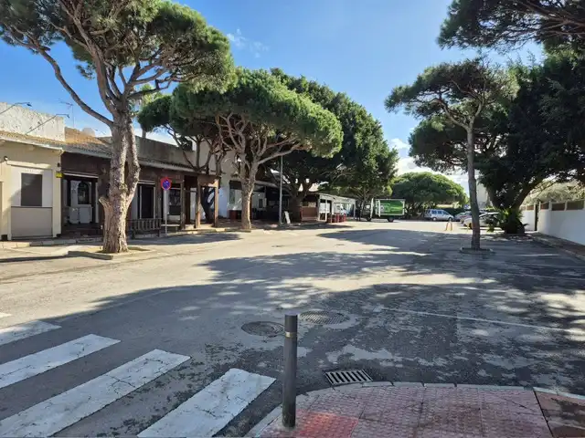 Vista exterior de Apartament en venda en Chiclana de la Frontera amb Terrassa, Moblat i Piscina comunitària