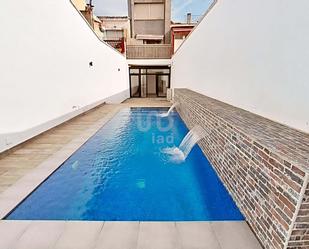 Swimming pool of Flat for sale in Sabadell  with Air Conditioner, Heating and Swimming Pool